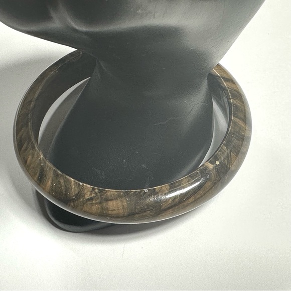 Brown & Beige Swirled Bangle Bracelet Plastic Retro Earthy Colors - Picture 4 of 6